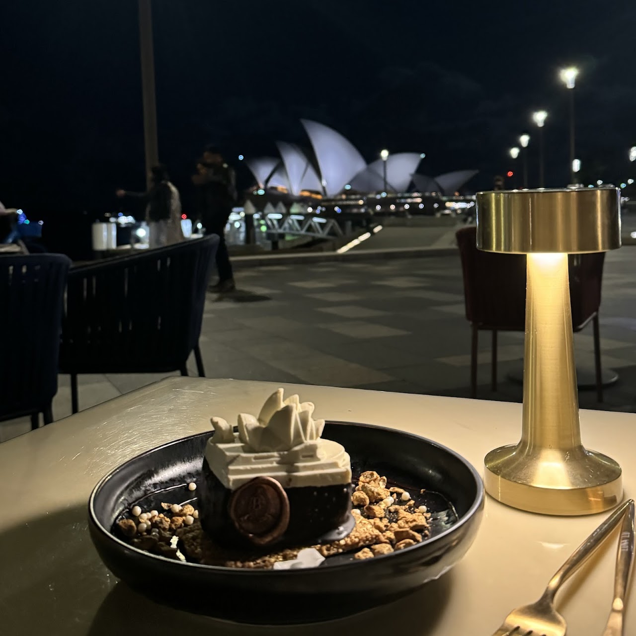 Luna Lu dessert with the Sydney Opera House view at night